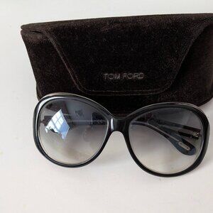 Tom Ford Oversized Sunglasses – Black Gradient